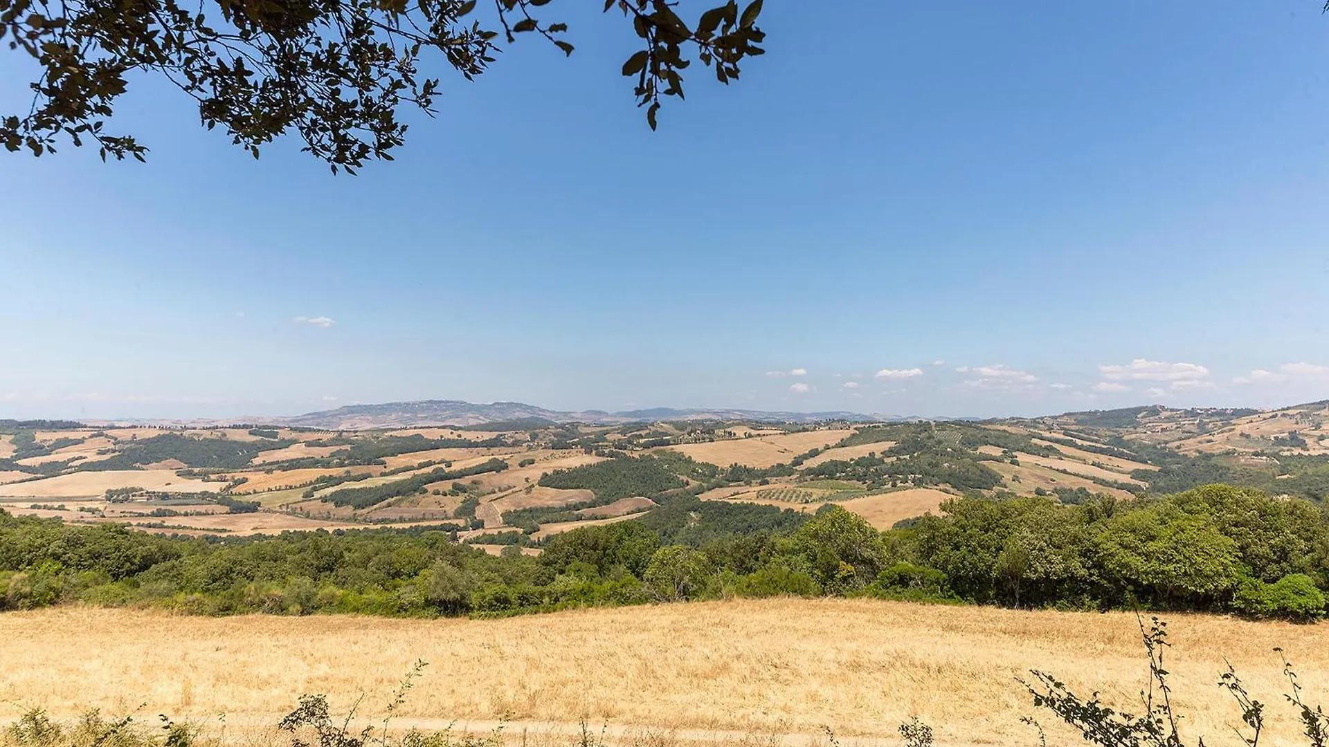 Gorgeous Apartment In Volterra With Kitchen 0*,